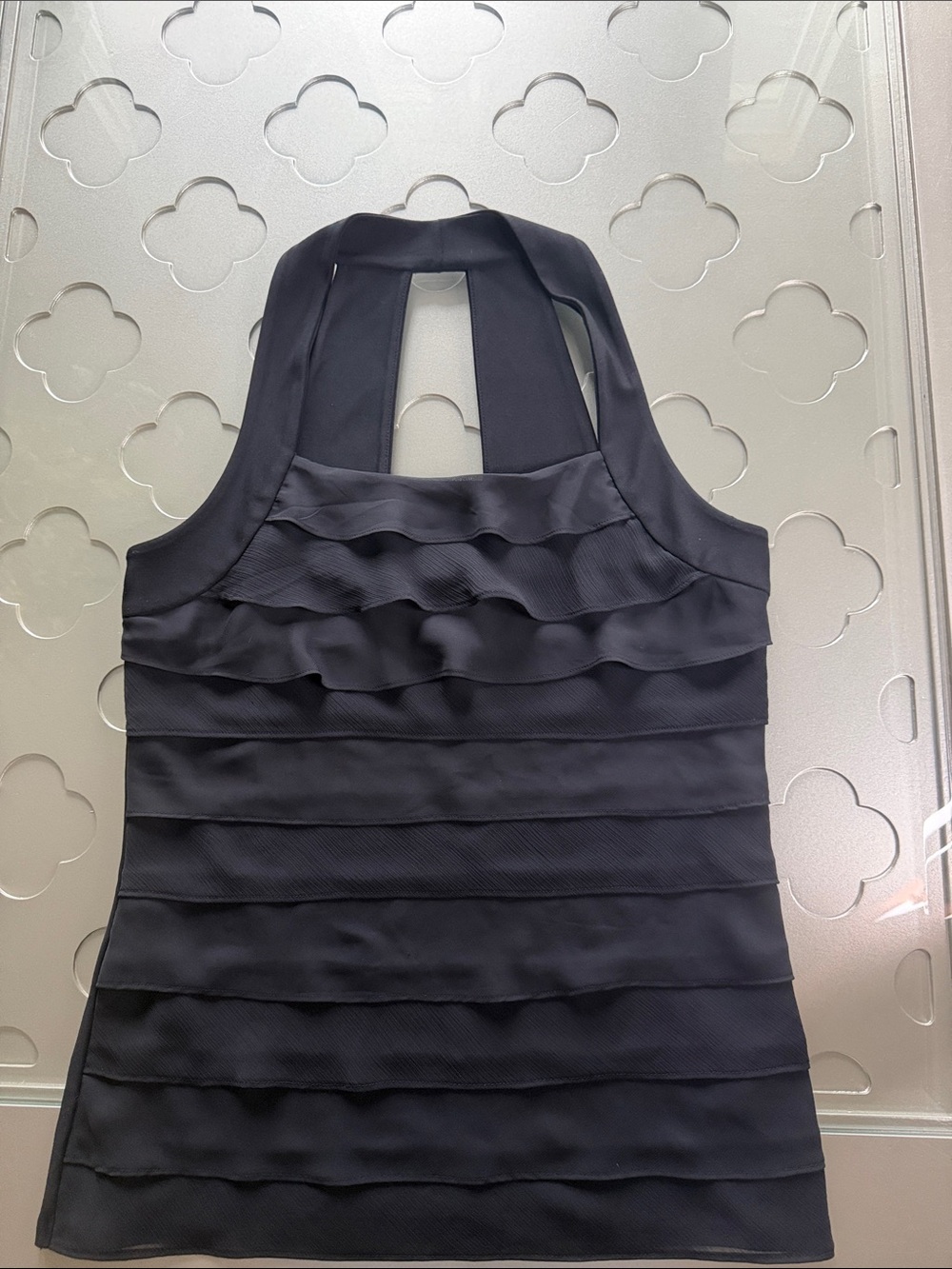 WHITE HOUSE BLACK MARKET Black Tiered Ruffle Sleeveless Top Size Medium - Picture 8 of 13